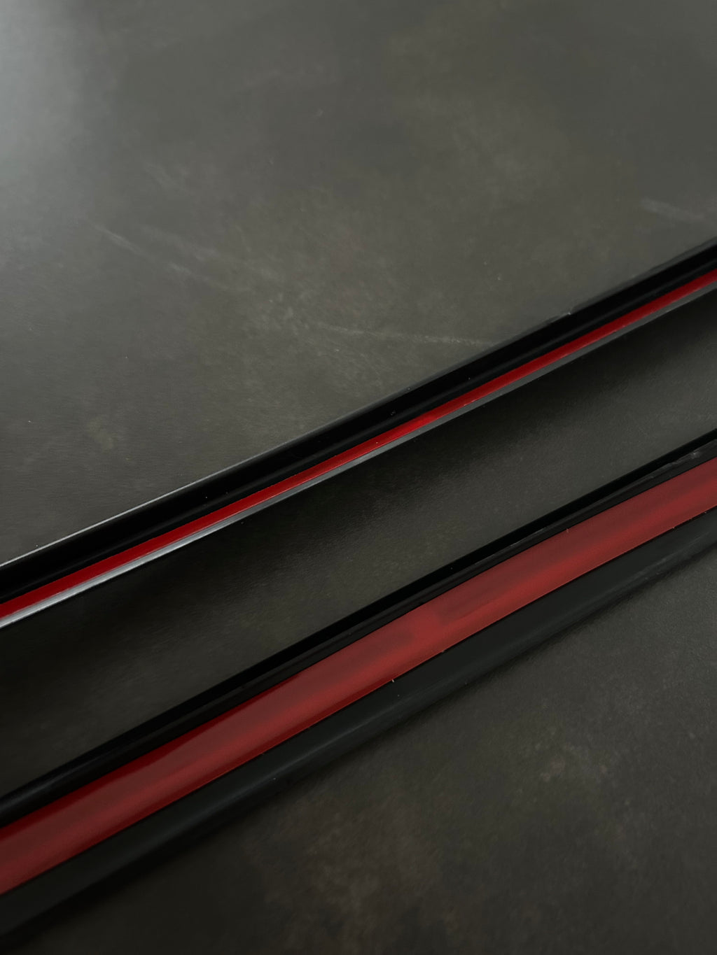 VW Golf 7 14-17 Kühlergrill-Leiste – Glossy Black