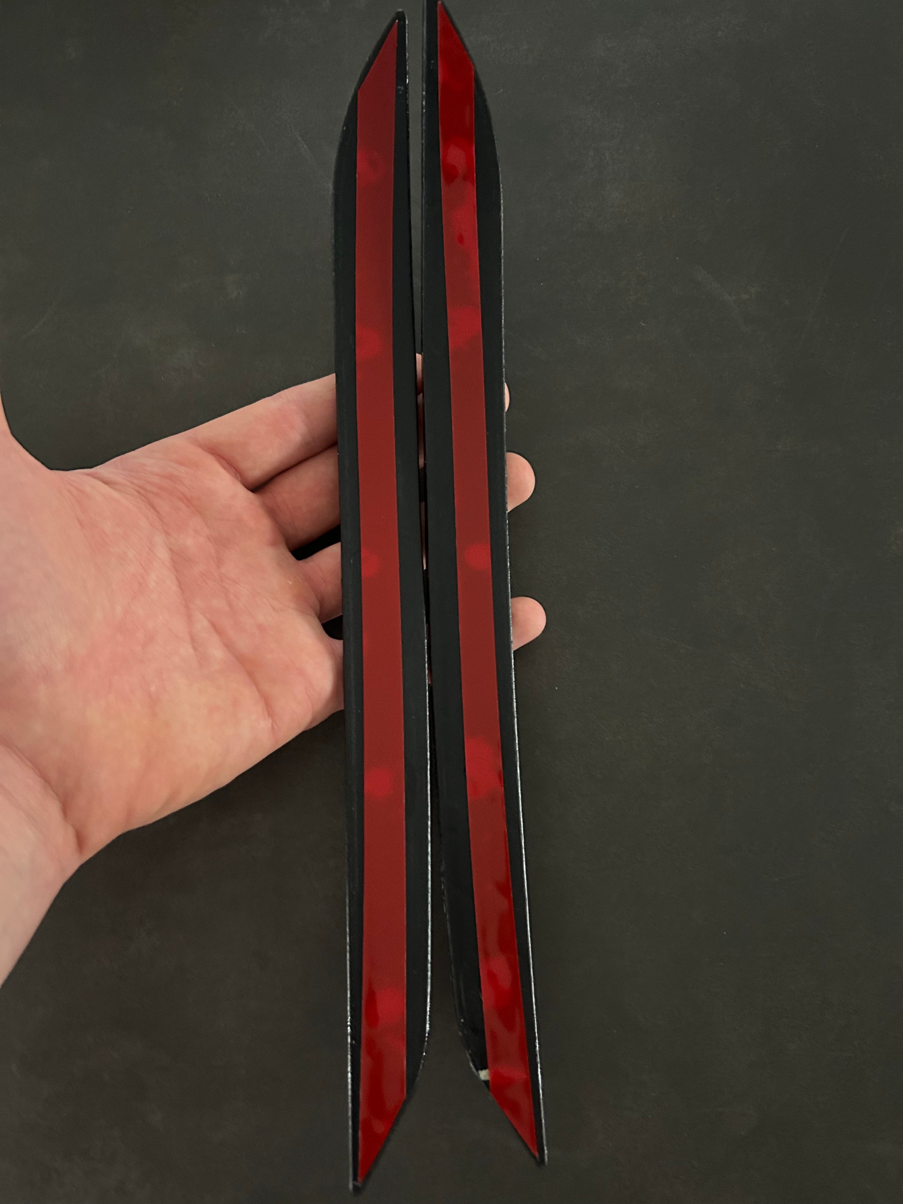 VW Golf 8 Heck Reflektor Abdeckung Waben Design – Schwarz Glanz – selbstklebend