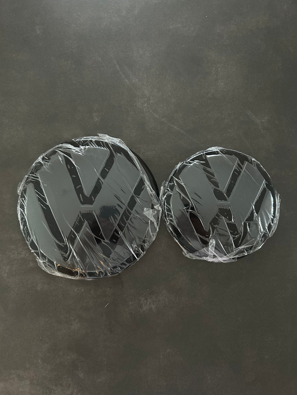 VW Passat Emblem vorne und hinten - Schwarz