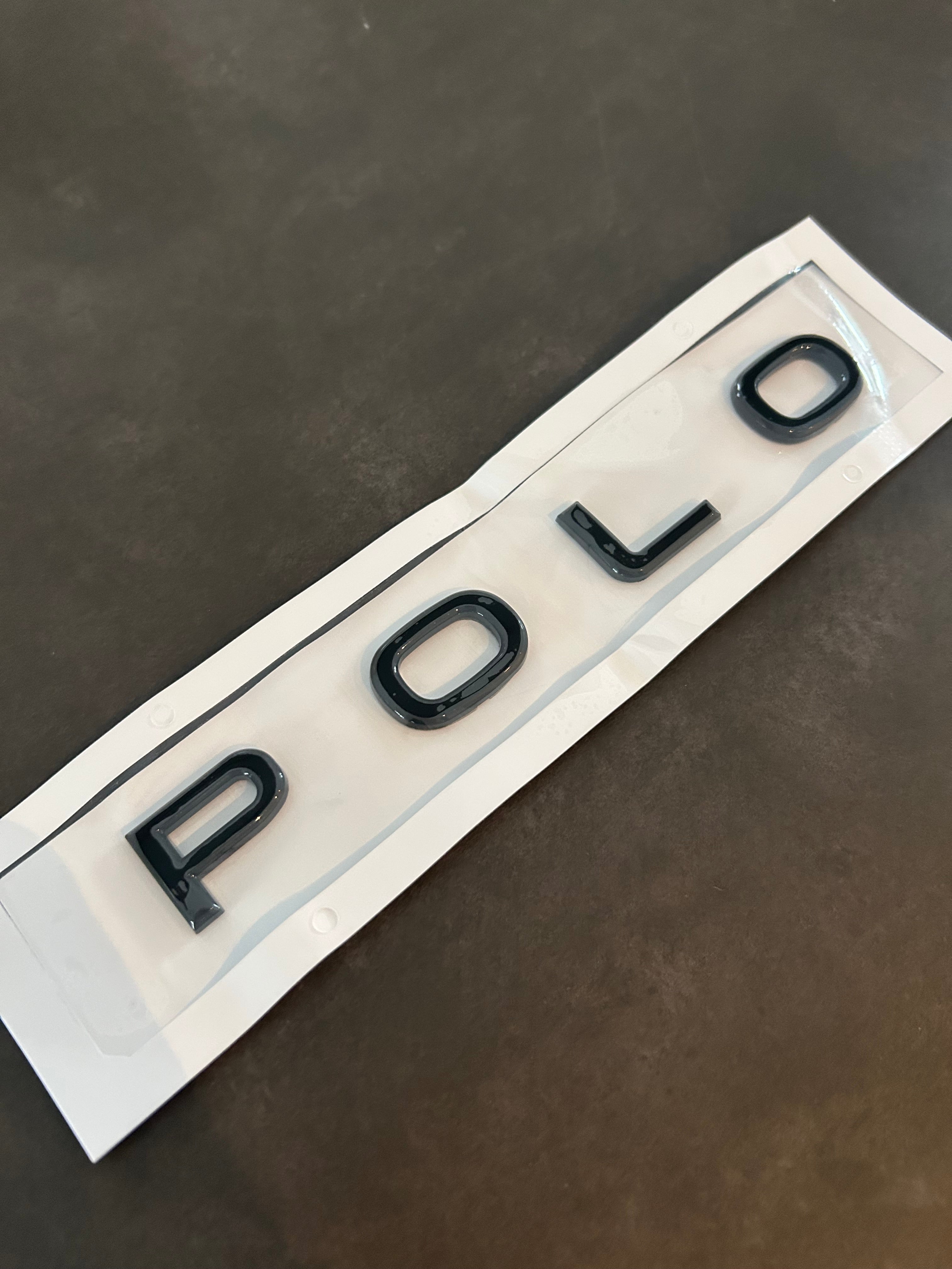 VW Polo Heckklappen Schriftzug – Schwarz Glanz – selbstklebend