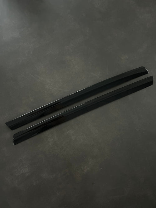 VW Golf 7 14-17 Kühlergrill-Leiste – Glossy Black