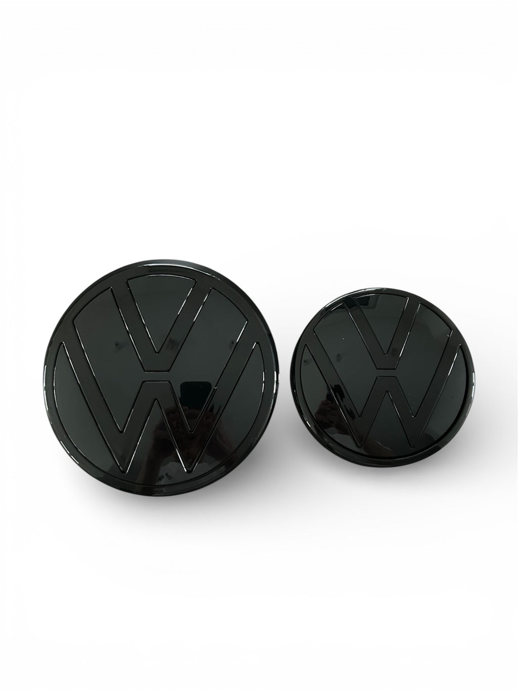 VW Golf 8 Emblem vorne und hinten - Schwarz/Schwarz mit ACC