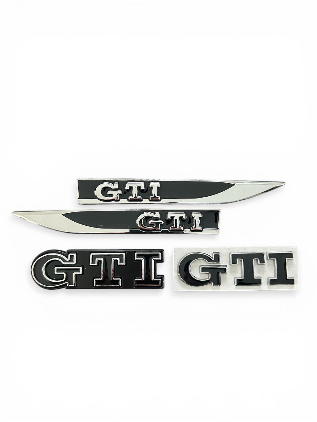 VW Golf GTI Emblem Set Schwarz/Silber – Heckklappe, Seiten & Kühlergrill – 3-teilig