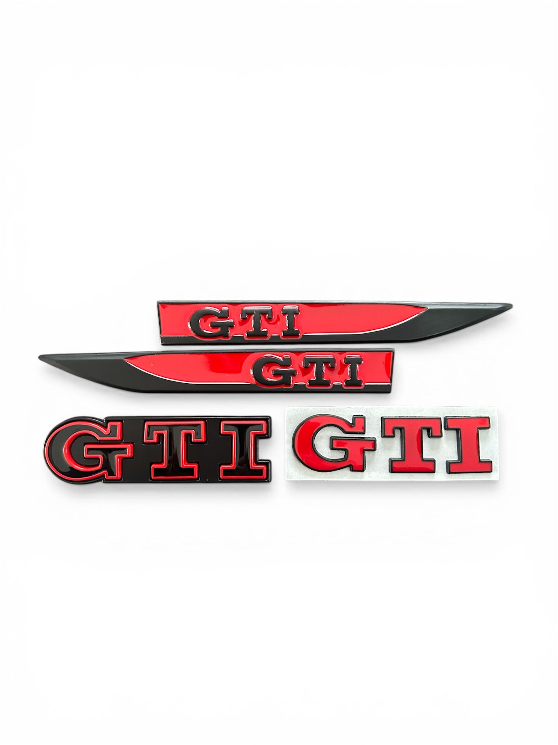 VW Golf GTI Emblem Set Schwarz/Rot – Heckklappe, Seiten & Kühlergrill – 3-teilig