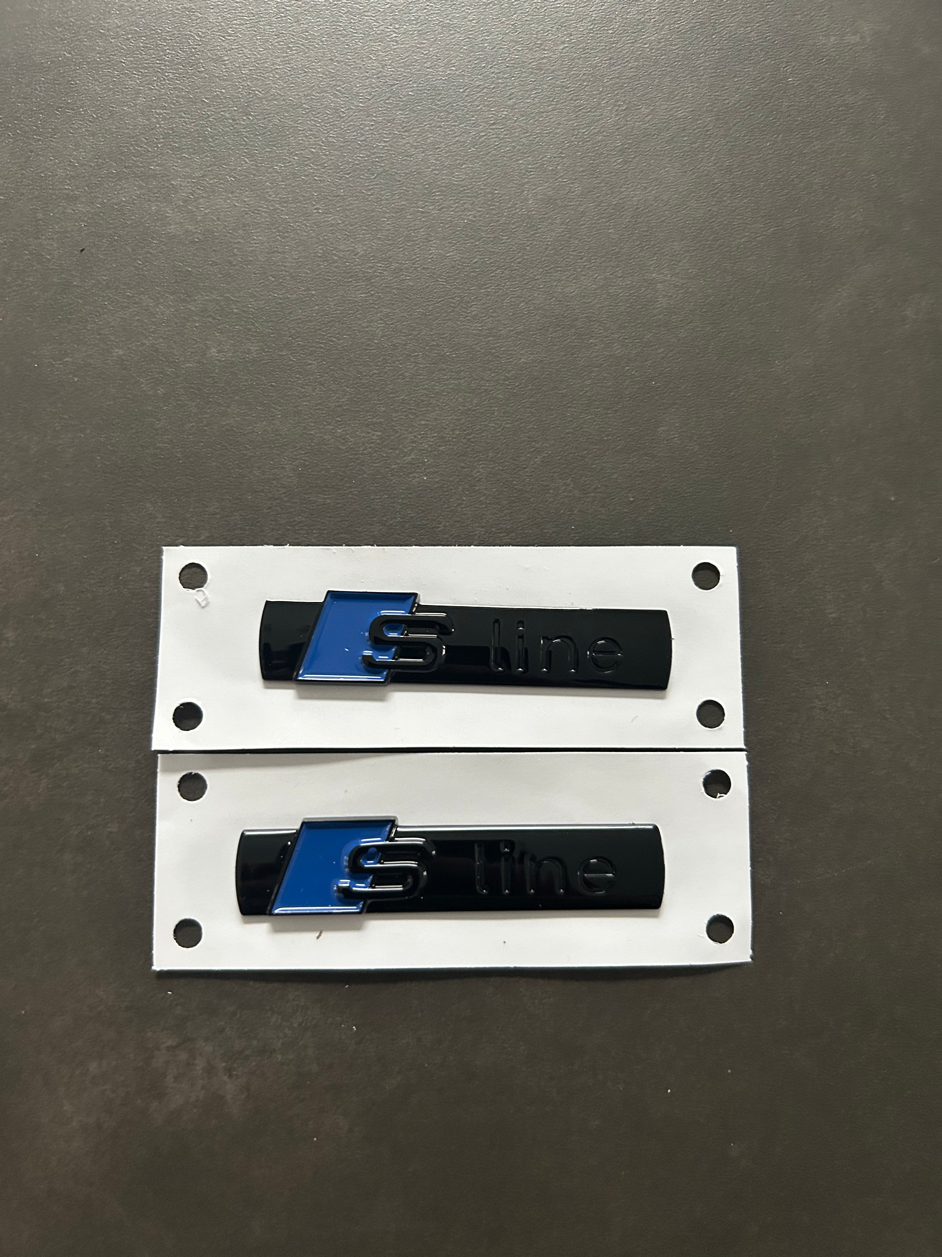 Audi S line Emblem seitlich - selbstklebend - verschiedene Farben